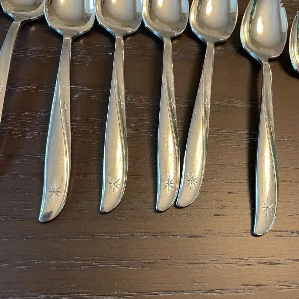 Oneida Community Vintage Starburst Grapefruit Spoons set of 8!